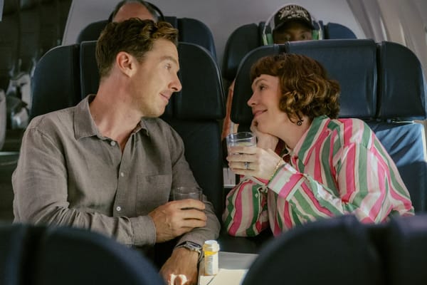 'The Roses' Review: Jay Roach's Remake Is at War With Itself